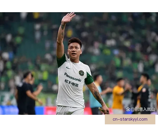 海港1168万签国足新星标王